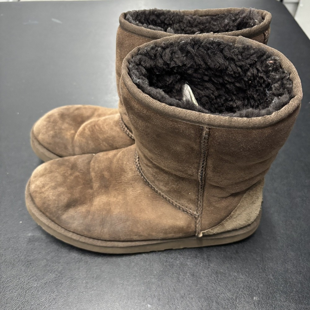 Ugg Australia Women's 9 Chocolate Boots